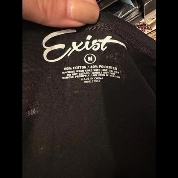 Escape to Paradise: Stunning Island Life in Belize Tank Top - Picture 2 of 2